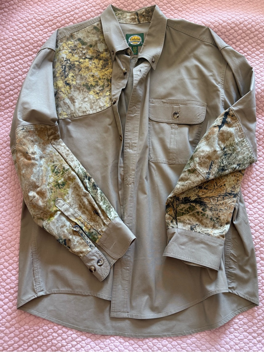 Cabela's Long Sleeve Hunting Shirt XL with Camo Panels